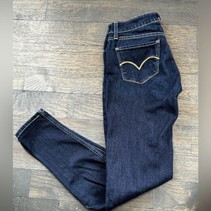 Levi’s Legging Jean